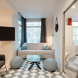 Cocteau : Au Cœur De La Rive Gauche, Neuf, Design, 2/4/6 Personnes Apartment